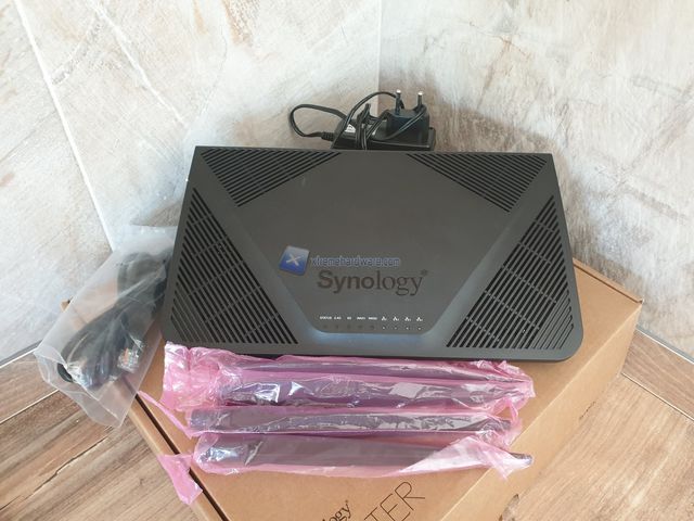 synology rt2600ac photo 05